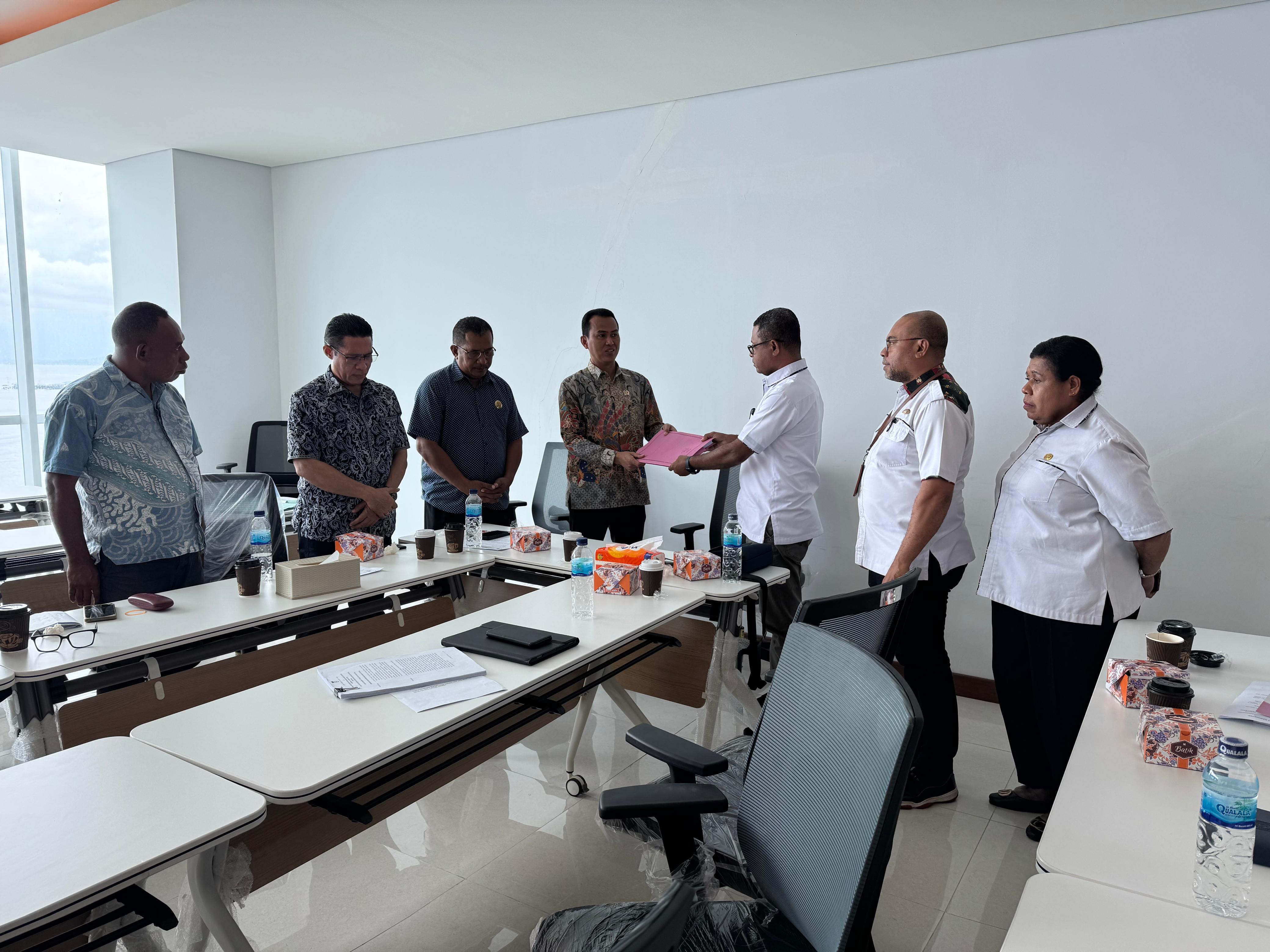 RAPAT PEMBAHASAN  PERATURAN  DPRK KAB. BIAK NUMFOR TENTANG TATA TERTIB DPRK KAB. BIAK NUMFOR